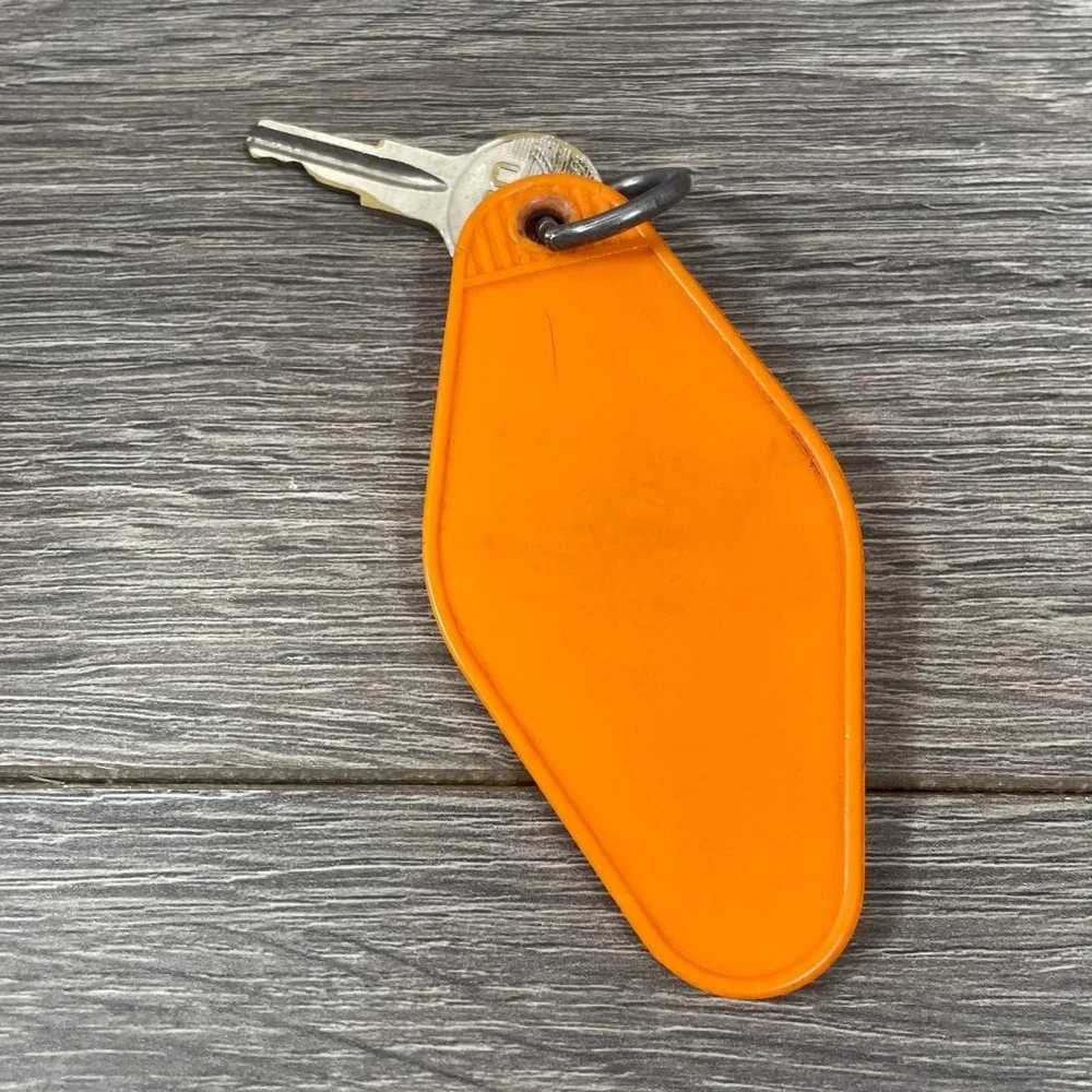 Vintage Motel Key Fob‎ Chains Indian River Michigan Retro 70s 80s 90s Up North